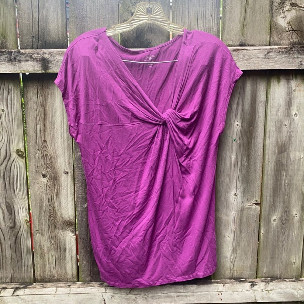 Ann Taylor Loft twist top sz. M petite